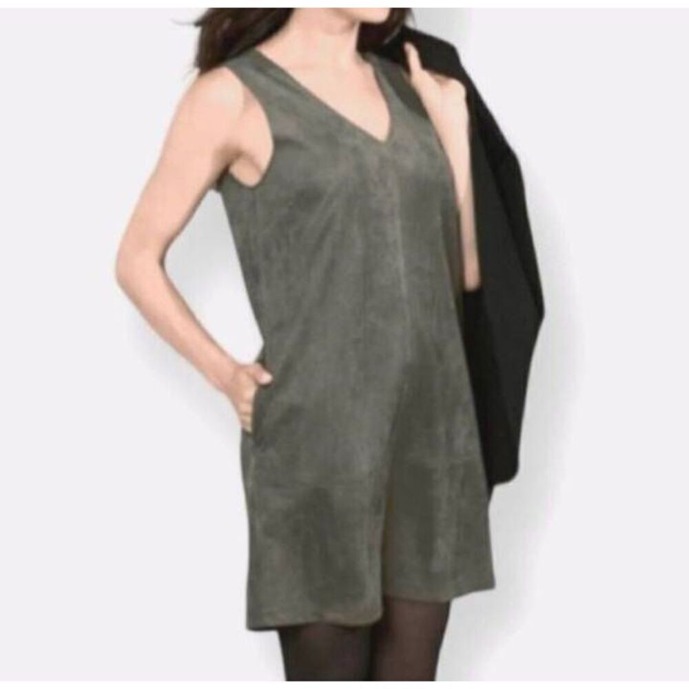 PEACH BOUTIQUE GRAY FAUX SUEDE DRESS SZ.M EUC.